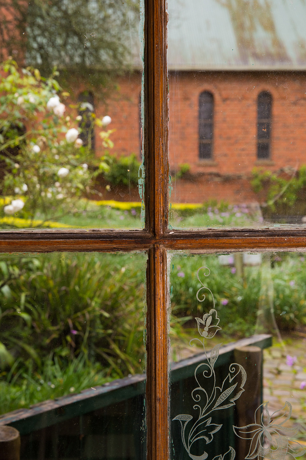 Room 6 (window) – resized